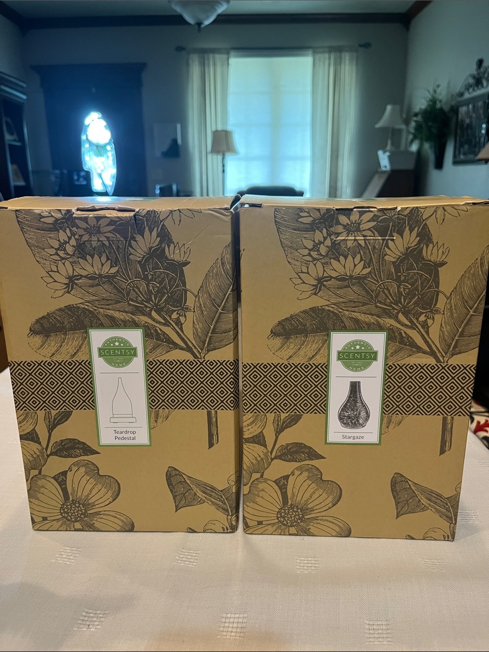 Scentsy Teardrop Pedestal & Stargaze Diffuser